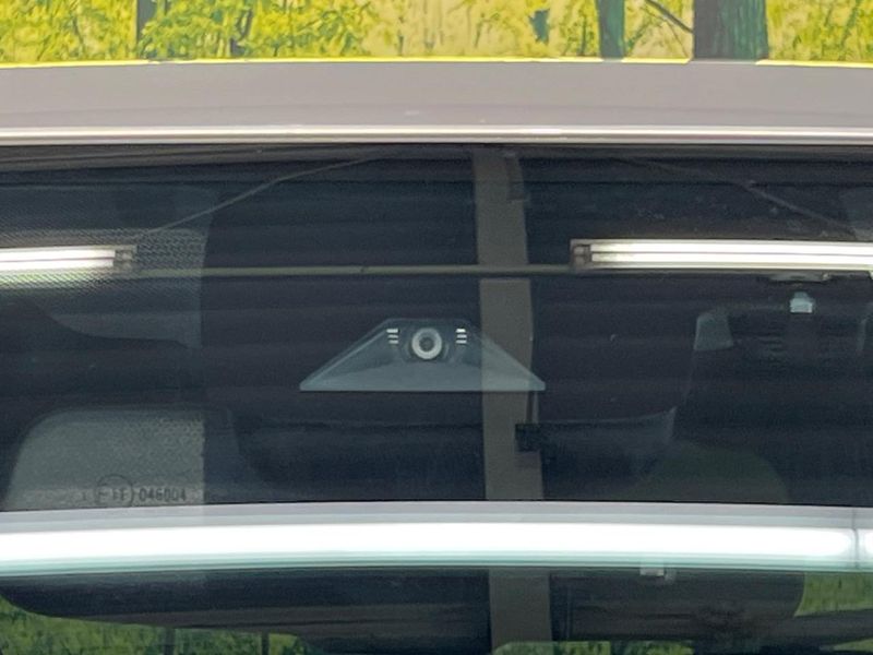 2016 Toyota Prius DAA-ZVW51 (UW-6a45d7bb955b9)[26]