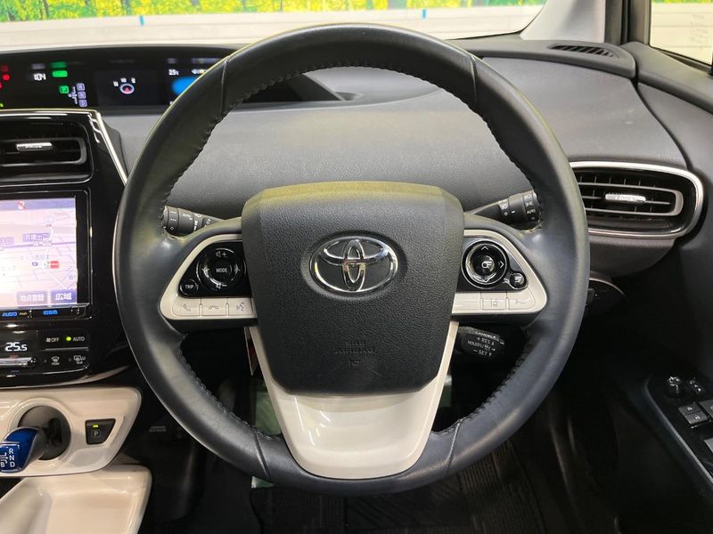 2016 Toyota Prius DAA-ZVW51 (UW-6a45d7bb955b9)[21]