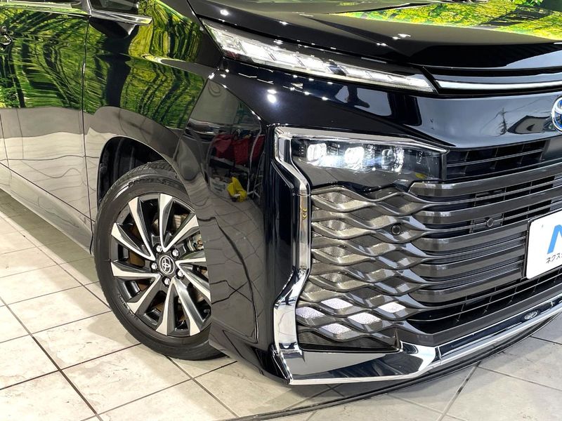 2023 Toyota Voxy 6AA-ZWR90W (UW-6a45d7c6dcda6)[24]
