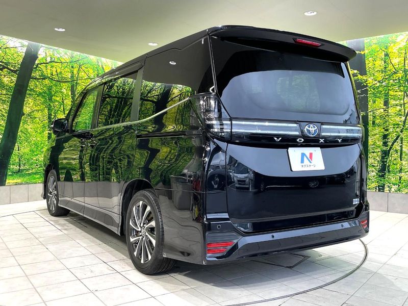 2023 Toyota Voxy 6AA-ZWR90W (UW-6a45d7c6dcda6)[9]