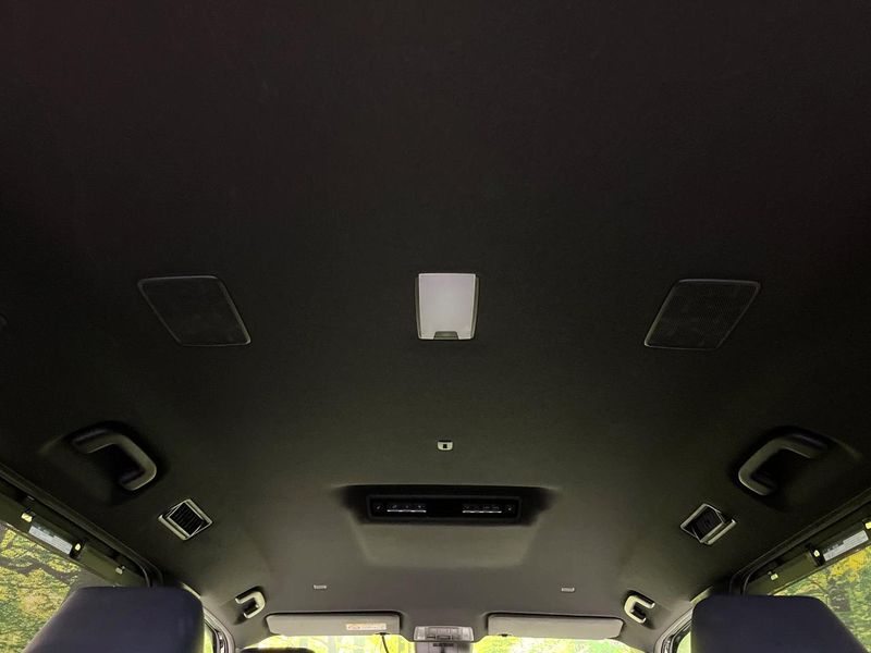 2023 Toyota Voxy 6AA-ZWR90W (UW-6a45d7c6dcda6)[18]
