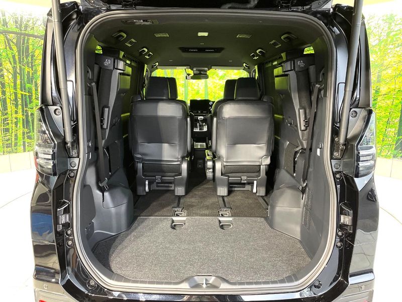 2023 Toyota Voxy 6AA-ZWR90W (UW-6a45d7c6dcda6)[15]