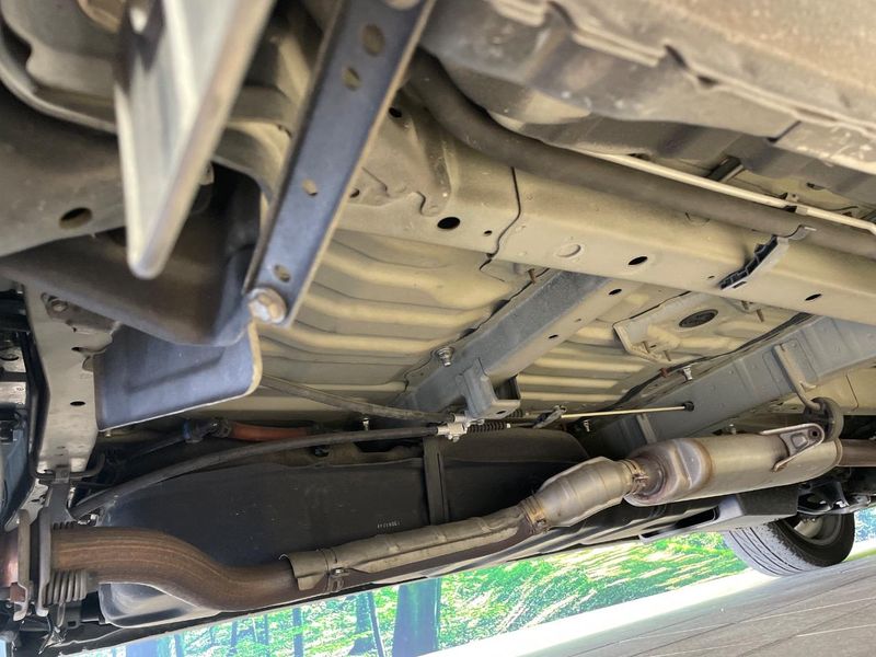 2013 Toyota Estima DBA-ACR50W (UW-6a47270d39ed3)[25]