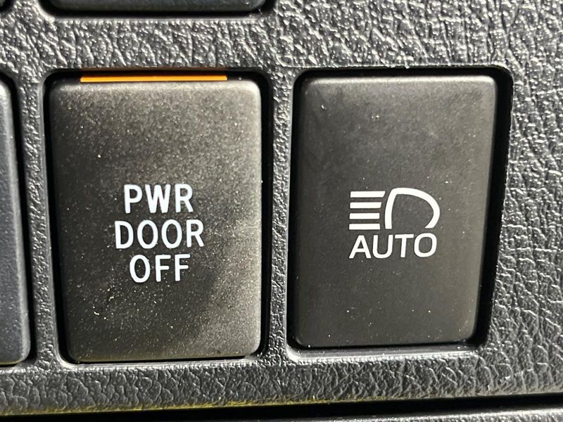 2020 Toyota Alphard 3BA-AGH30W (UW-6a4727165be88)[9]