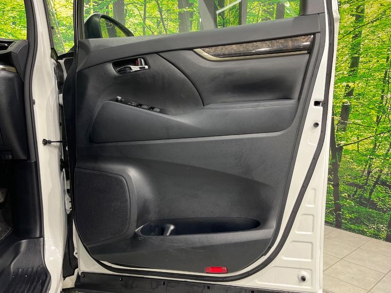 2021 Toyota Alphard 3BA-AGH30W (UW-6a472717c7e97)[17]