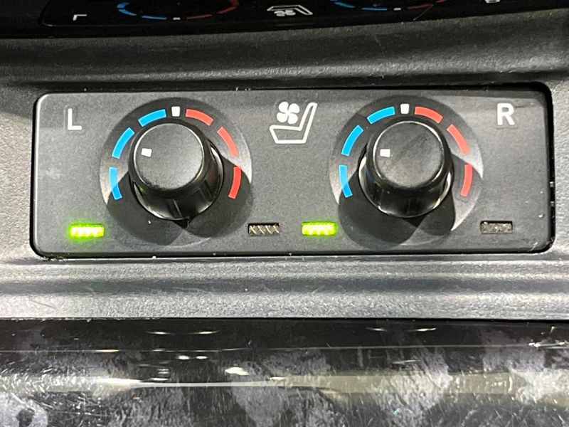 2023 Toyota Alphard 3BA-AGH30W (UW-6a47271cf1aa0)[29]