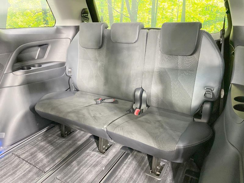 2015 Toyota Estima Hybrid DAA-AHR20W (UW-6a4727259bb97)[25]