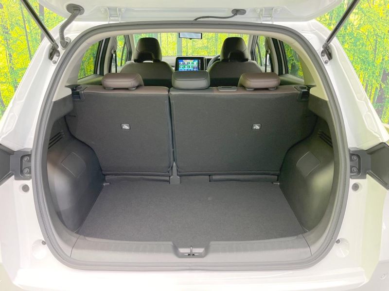 2025 Nissan Aura 6AA-FE13 (UW-6a4727837f45e)[13]