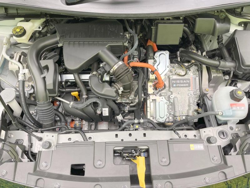 2025 Nissan Aura 6AA-FE13 (UW-6a4727837f45e)[6]