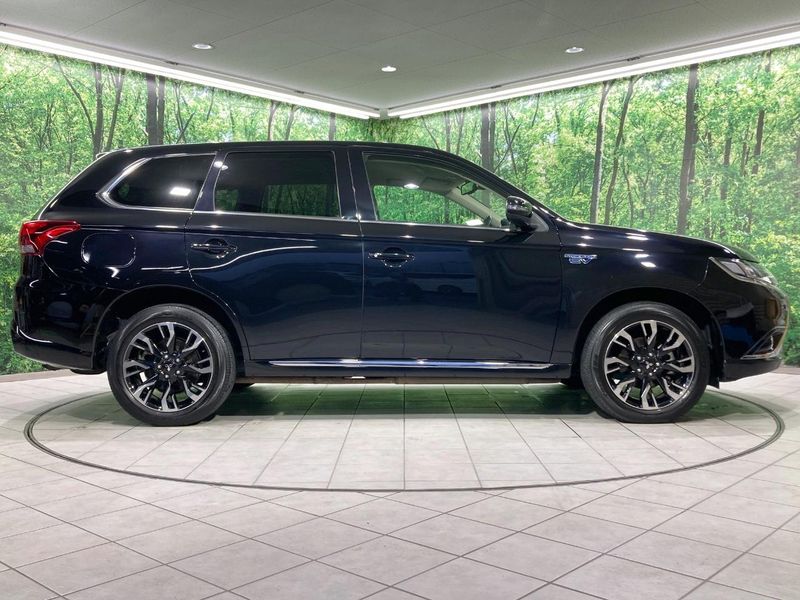 2017 Mitsubishi OUTLANDER PHEV DLA-GG2W (UW-6a47279ea601b)[26]