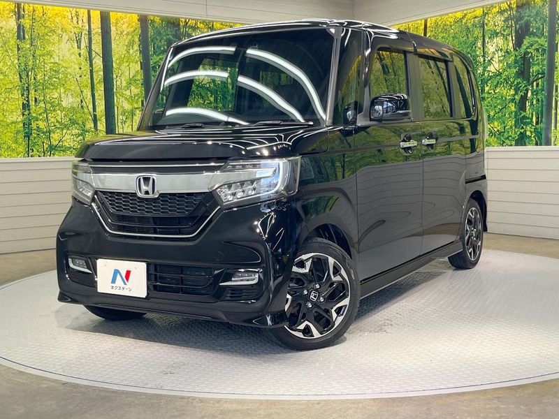 2018 Honda N-BOX CUSTOM DBA-JF3 (UW-6a4727ed5d532)[0]