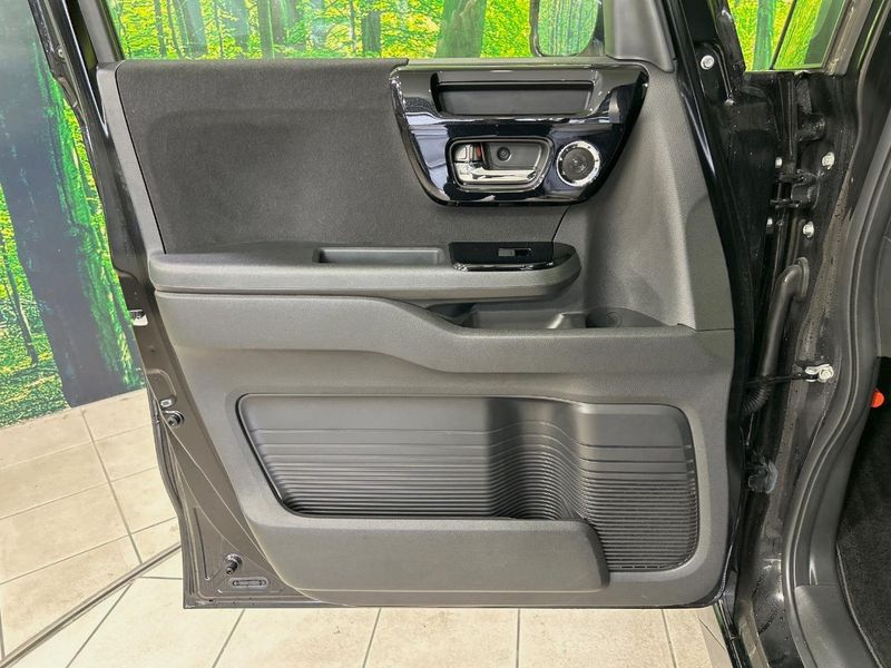 2021 Honda N-BOX CUSTOM 6BA-JF3 (UW-6a4727f1da884)[26]