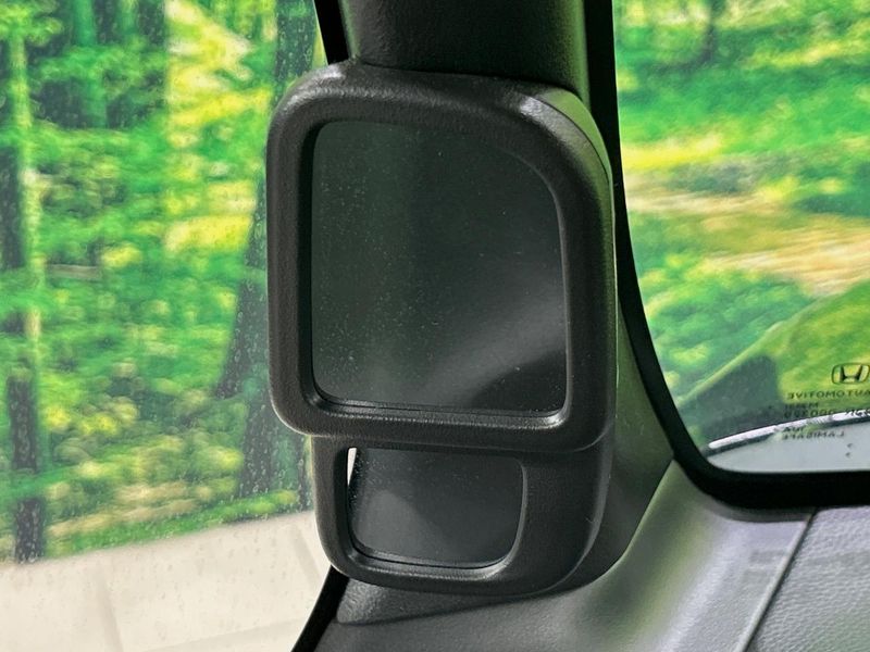 2021 Honda N-BOX CUSTOM 6BA-JF3 (UW-6a4727f1da884)[27]