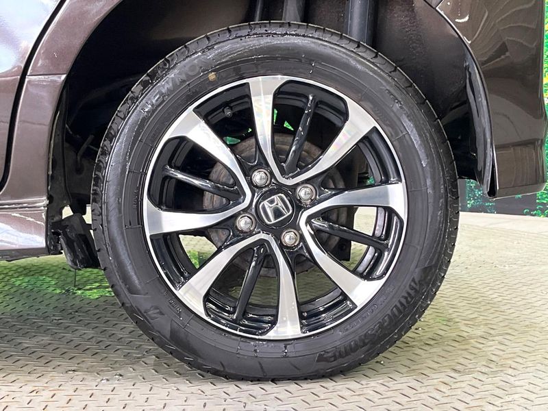 2019 Honda N-BOX CUSTOM DBA-JF4 (UW-6a4727f80eefc)[25]