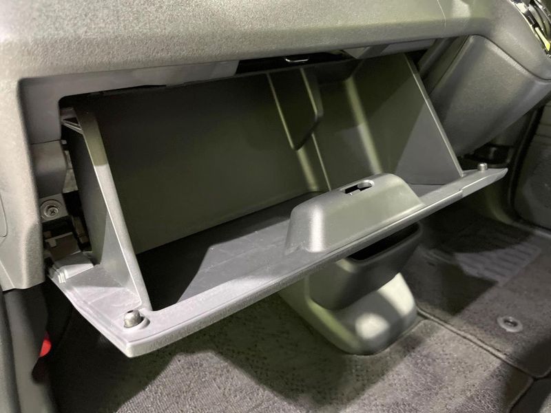 2024 Honda N-BOX CUSTOM 6BA-JF5 (UW-6a4727fb71121)[29]