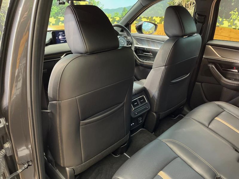 2022 Mazda CX-60 3CA-KH3R3P (UW-6a4728221f15f)[26]