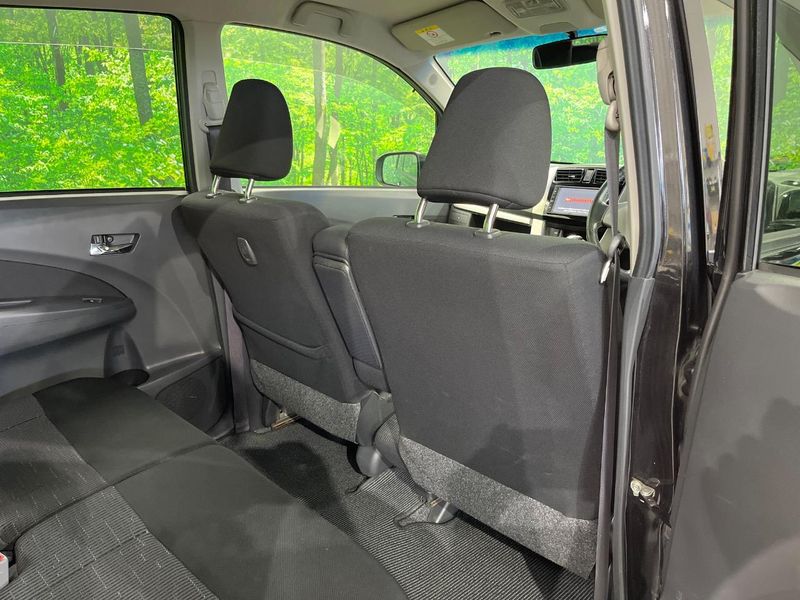2013 Daihatsu Move DBA-LA110S (UW-6a47282947386)[23]