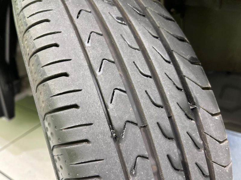 2016 Daihatsu Wake DBA-LA700S (UW-6a472842970d4)[26]