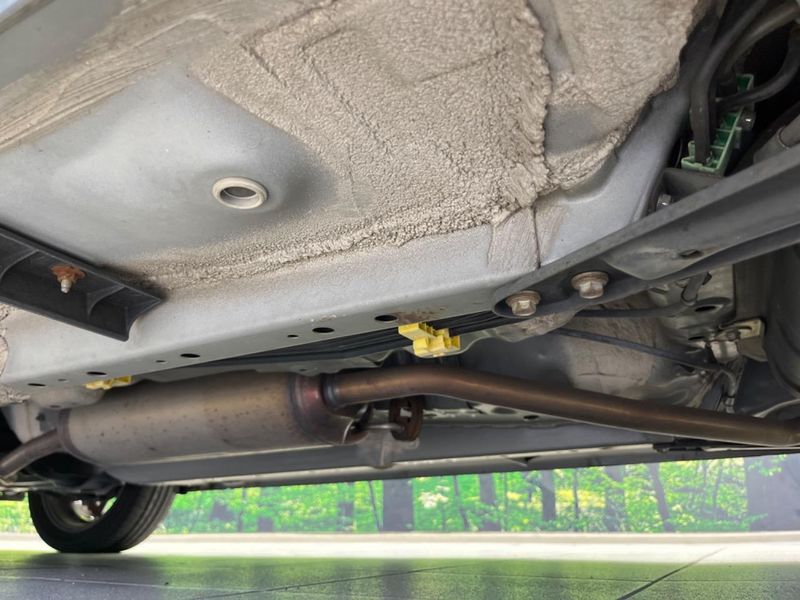 2016 Daihatsu Wake DBA-LA700S (UW-6a472842970d4)[12]