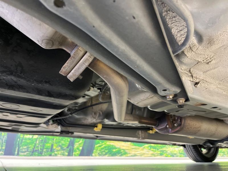 2016 Daihatsu Wake DBA-LA700S (UW-6a472842970d4)[11]