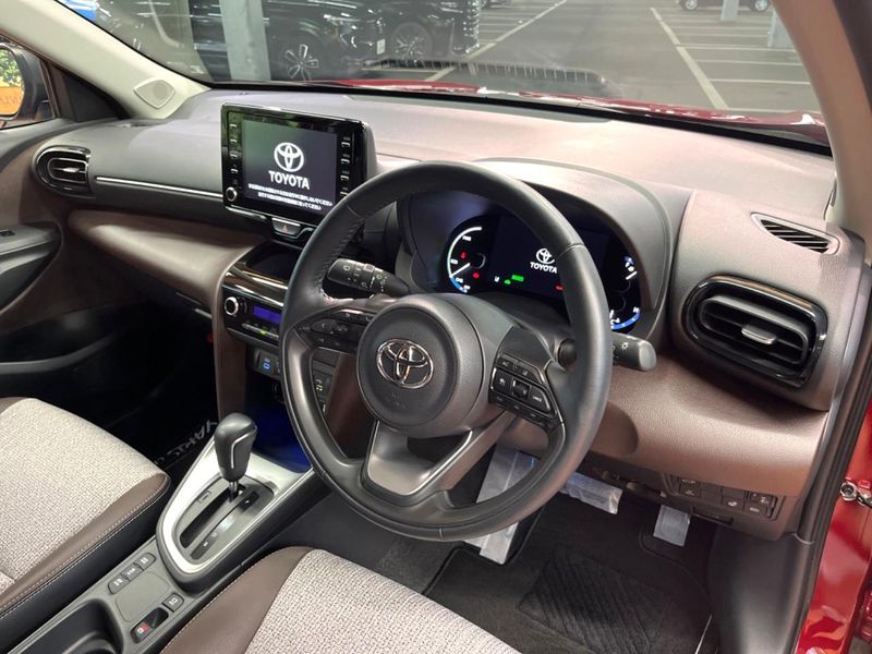 2023 Toyota Yaris Cross 6AA-MXPJ10 (UW-6a4728a3e0936)[5]
