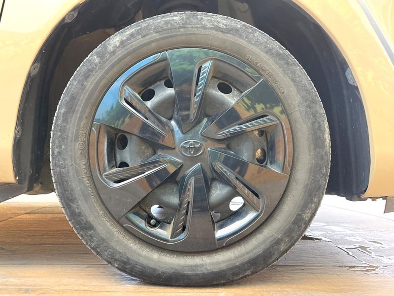 2022 Toyota Sienta 5BA-NSP170G (UW-6a4728d3bed3f)[22]