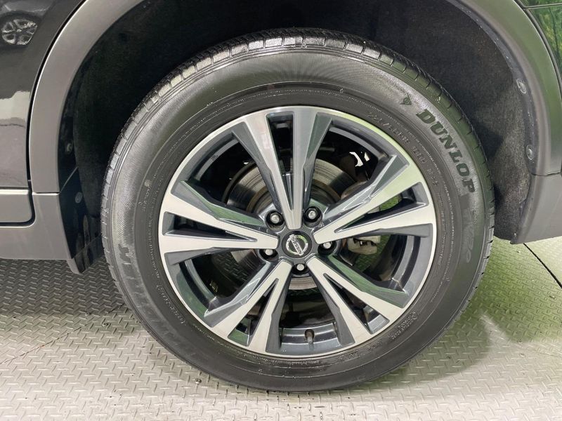 2019 Nissan X-Trail DBA-NT32 (UW-6a4728d688cf1)[13]