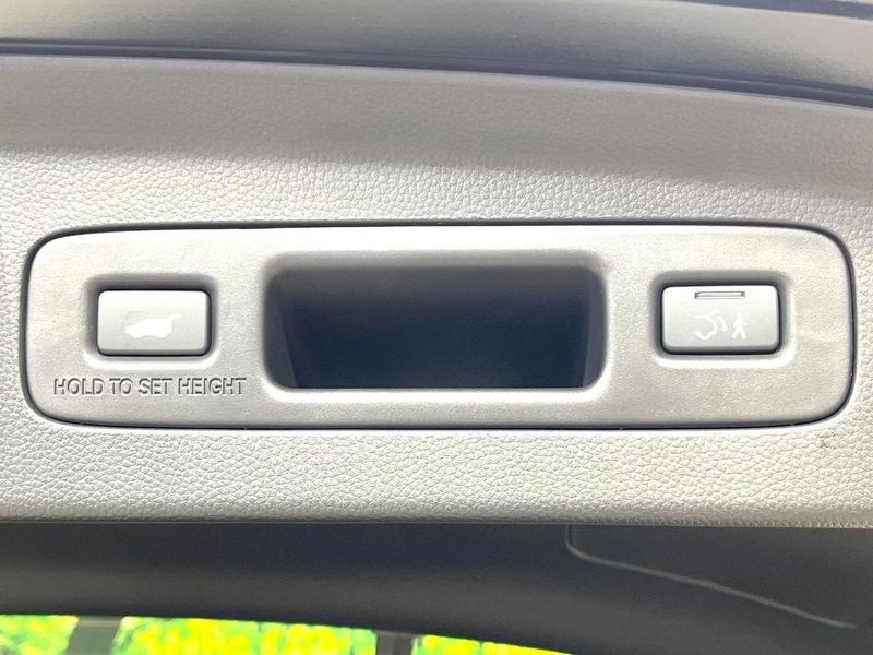 2024 Honda Vezel 6AA-RV5 (UW-6a4728f0c5cb0)[22]