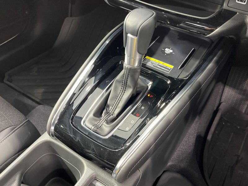 2025 Honda Vezel 6AA-RV5 (UW-6a4728f1d2d52)[23]