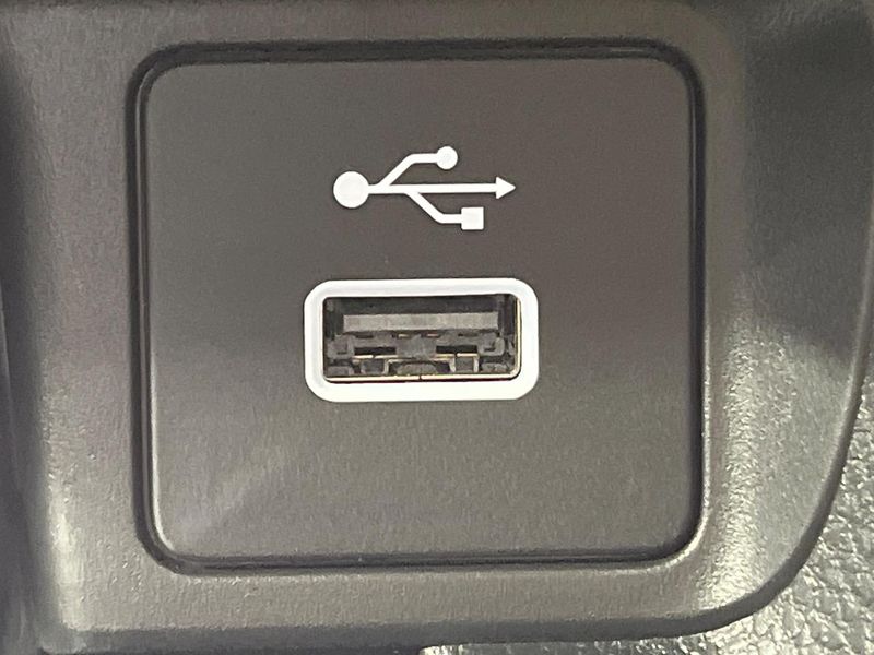 2025 Honda Vezel 6AA-RV5 (UW-6a4728f1d2d52)[21]