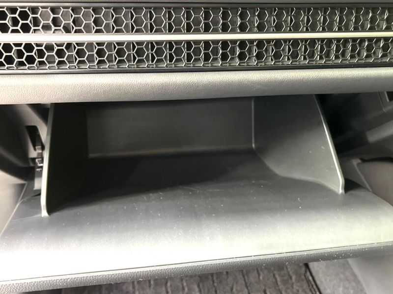 2023 Honda ZR-V 6AA-RZ4 (UW-6a4728f4273f3)[29]