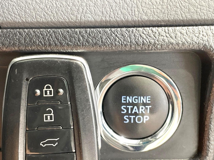 2020 Toyota Land Cruiser Prado 3BA-TRJ150W (UW-6a47290adcb8e)[12]