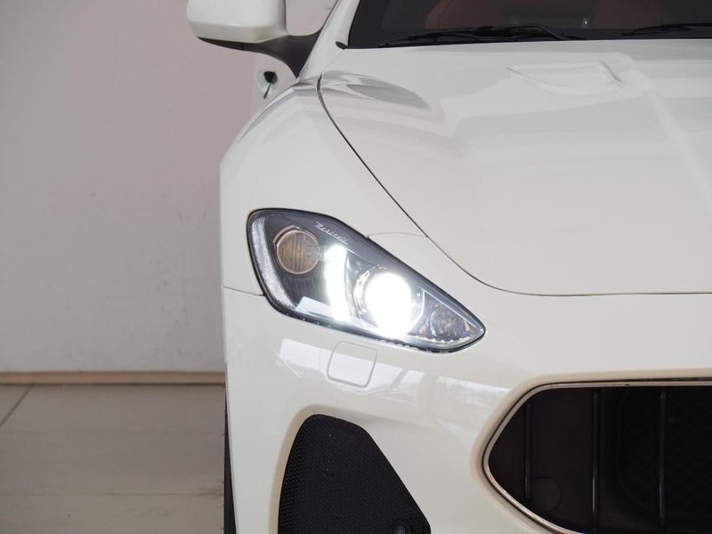 2019 Maserati Granturismo ABA-MGTA1 (UW-6a472939631de)[14]