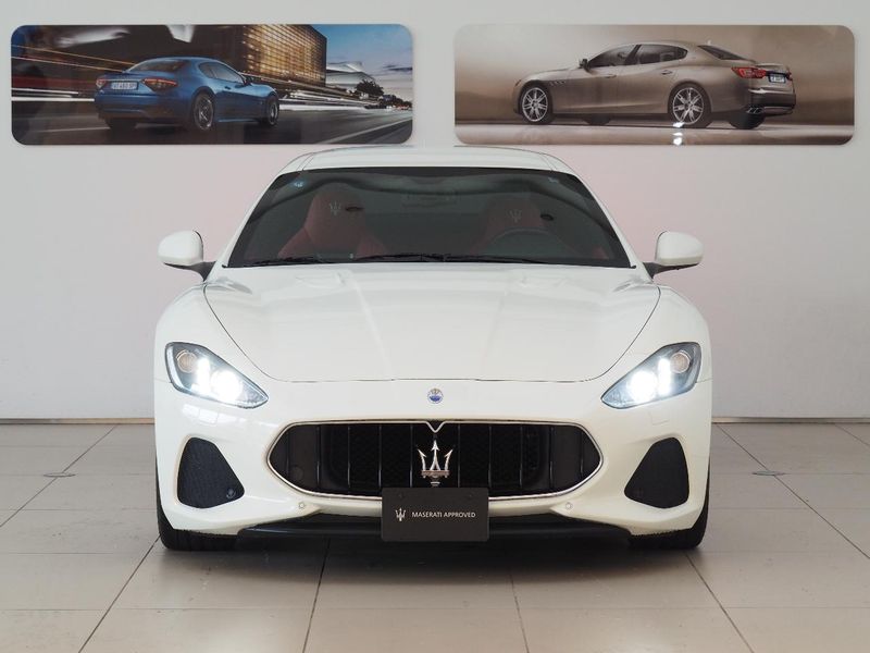 2019 Maserati Granturismo ABA-MGTA1 (UW-6a472939631de)[13]
