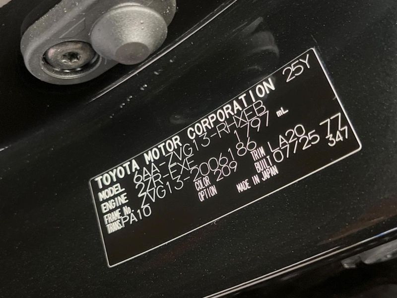 2025 Toyota Corolla Cross 6AA-ZVG13 (UW-6a472950d8461)[1]