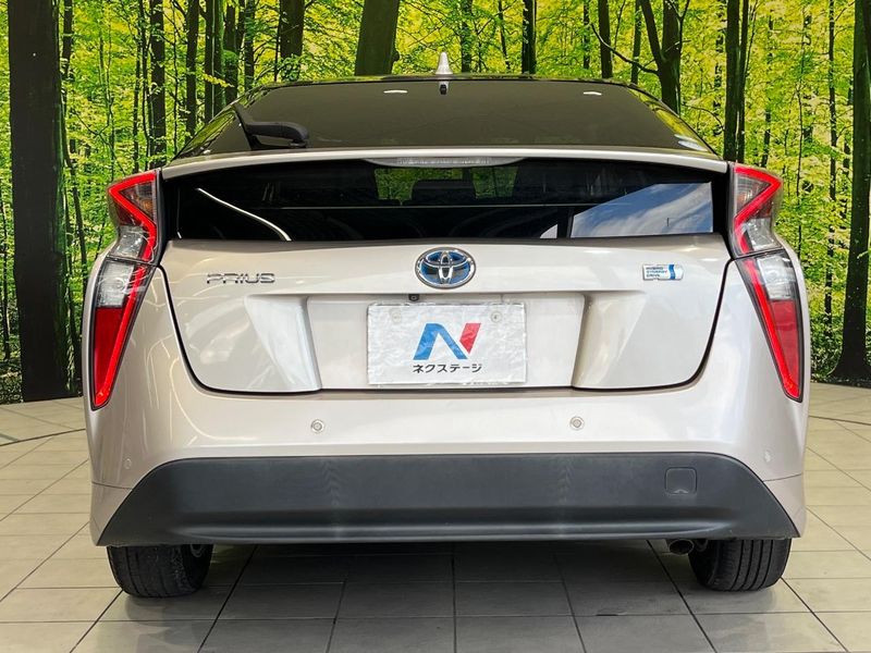 2016 Toyota Prius DAA-ZVW51 (UW-6a47295c3a958)[26]