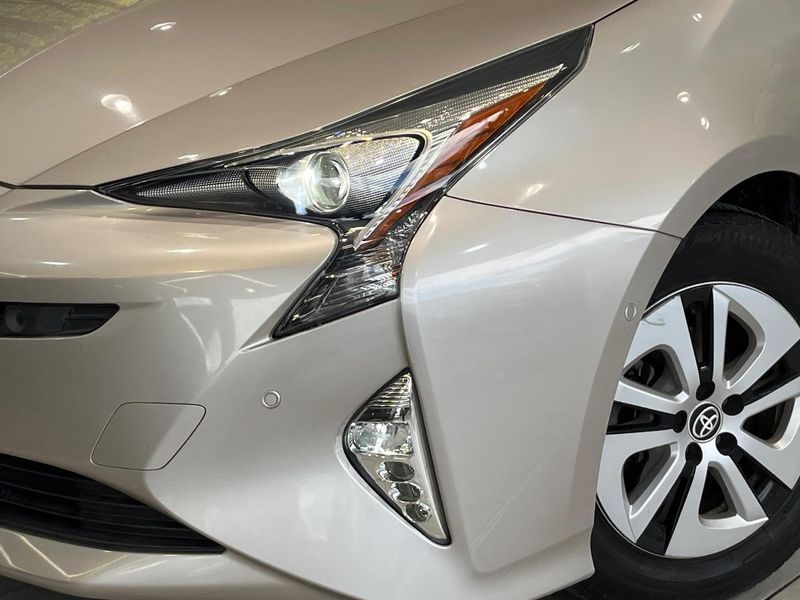 2016 Toyota Prius DAA-ZVW51 (UW-6a47295c3a958)[8]
