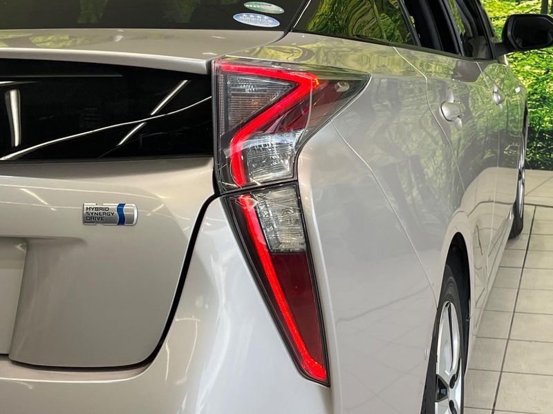 2016 Toyota Prius DAA-ZVW51 (UW-6a47295c3a958)[25]