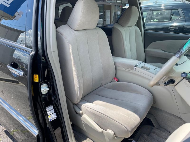 2009 Toyota Estima Hybrid DAA-AHR20W (UW-6a48a7bd27db5)[24]