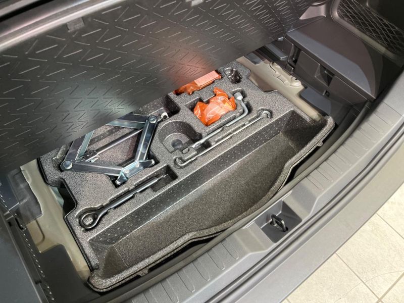 2020 Toyota RAV4 6AA-AXAH54 (UW-6a48a7cc40b1c)[24]