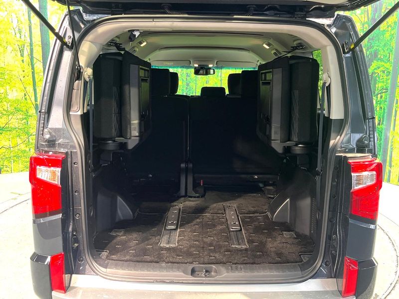 2024 Mitsubishi Delica D:5 3DA-CV1W (UW-6a48a83015a03)[17]