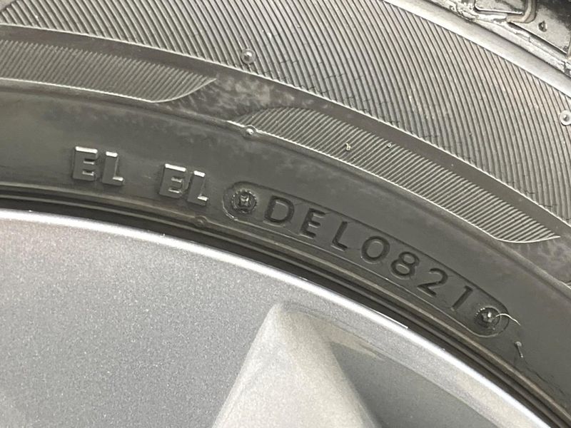 2021 Nissan Note 6AA-E13 (UW-6a48a84f1c5c0)[15]