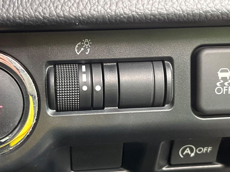 2015 Subaru Impreza G4 DBA-GJ3 (UW-6a48a883cfbfb)[27]