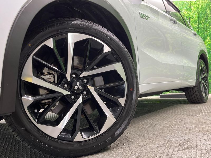 2023 Mitsubishi OUTLANDER PHEV 5LA-GN0W (UW-6a48a88a025bd)[8]