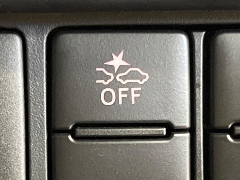 2021 Toyota Roomy 5BA-M900A (UW-6a48a9b96f384)[28]