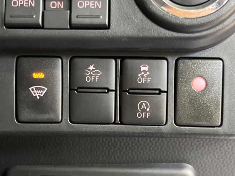 2021 Toyota Roomy 5BA-M900A (UW-6a48a9b96f384)[26]