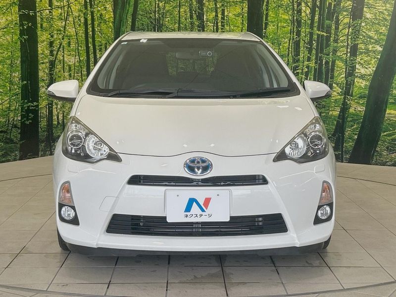 2013 Toyota Aqua DAA-NHP10 (UW-6a48aa8d75c62)[21]