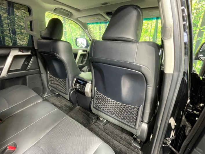 2022 Toyota Land Cruiser Prado 3BA-TRJ150W (UW-6a48ab0100123)[21]