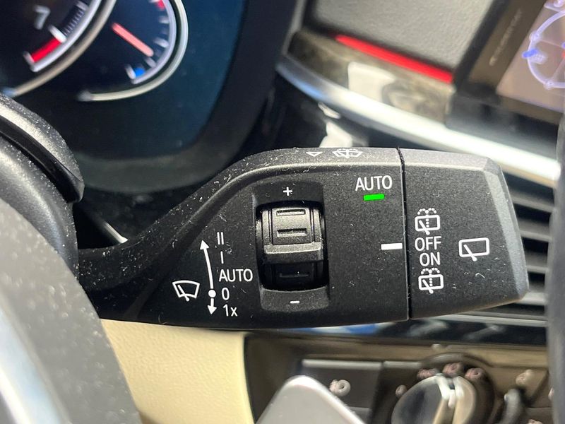 2019 BMW 5 Series DBA-JL10 (UW-6a48ab2f9fbbe)[12]