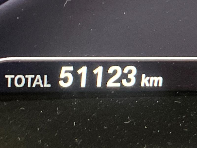 2019 BMW 5 Series DBA-JL10 (UW-6a48ab2f9fbbe)[2]